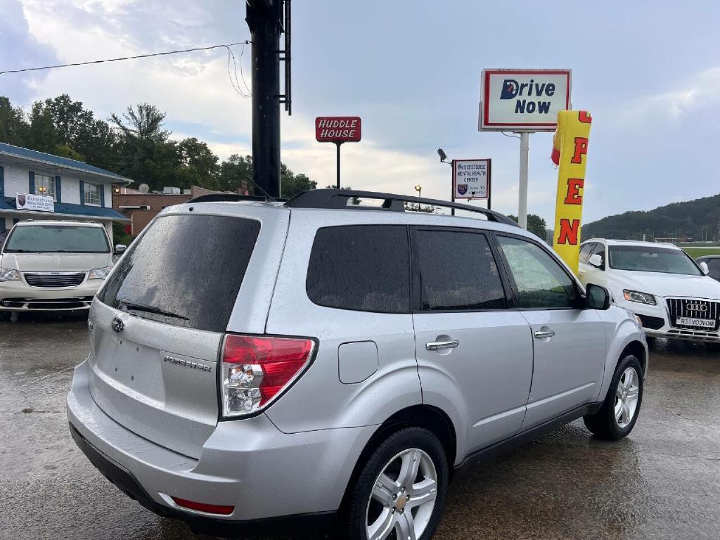 2009 Subaru Forester Image 4