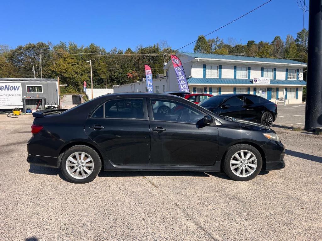 2010 Toyota Corolla Image 3