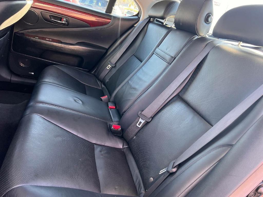 2008 Lexus LS 460 Image 7