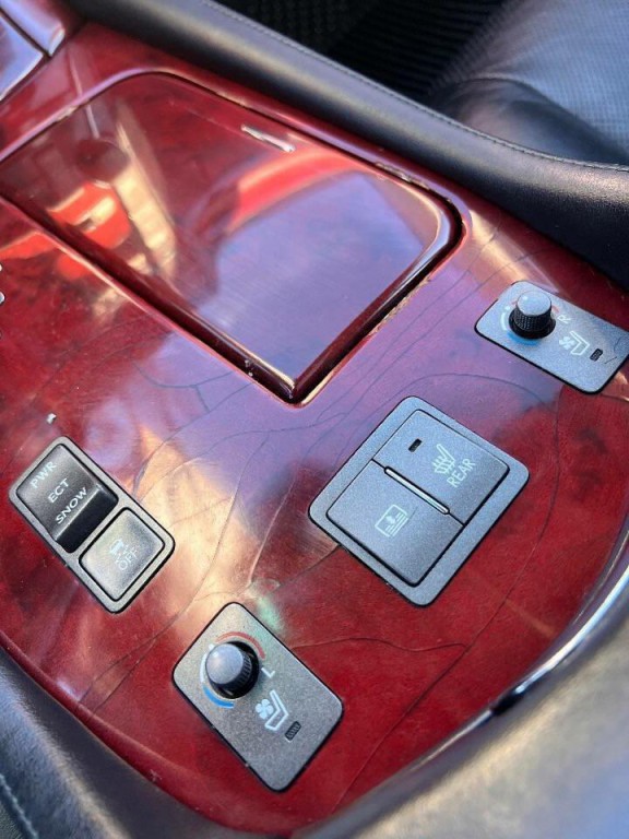 2008 Lexus LS 460 Image 17