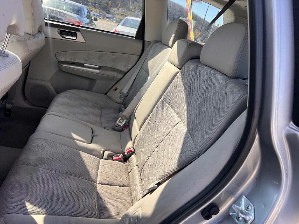 2009 Subaru Forester Image 8
