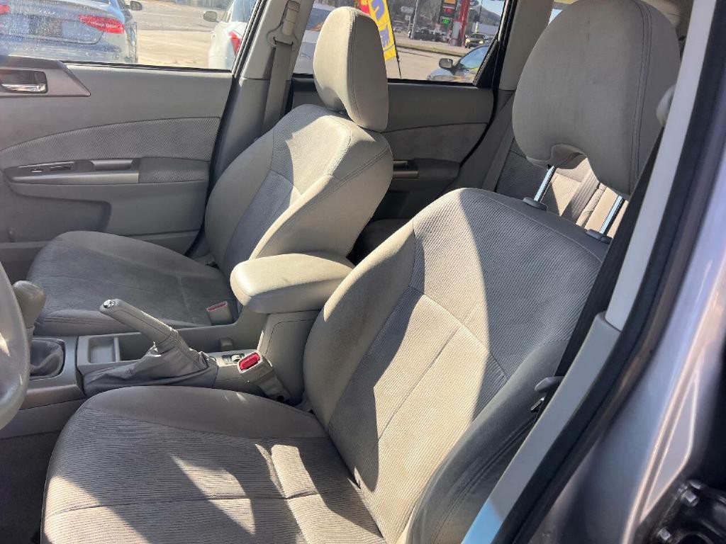 2009 Subaru Forester Image 10
