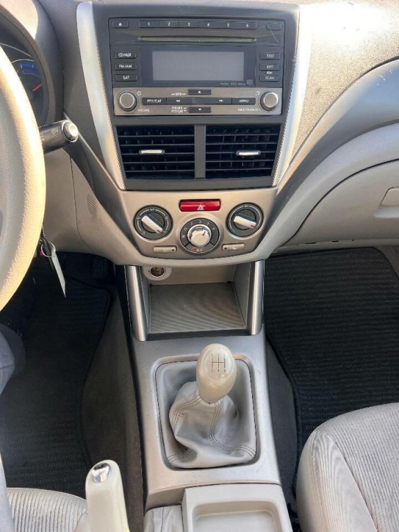2009 Subaru Forester Image 12