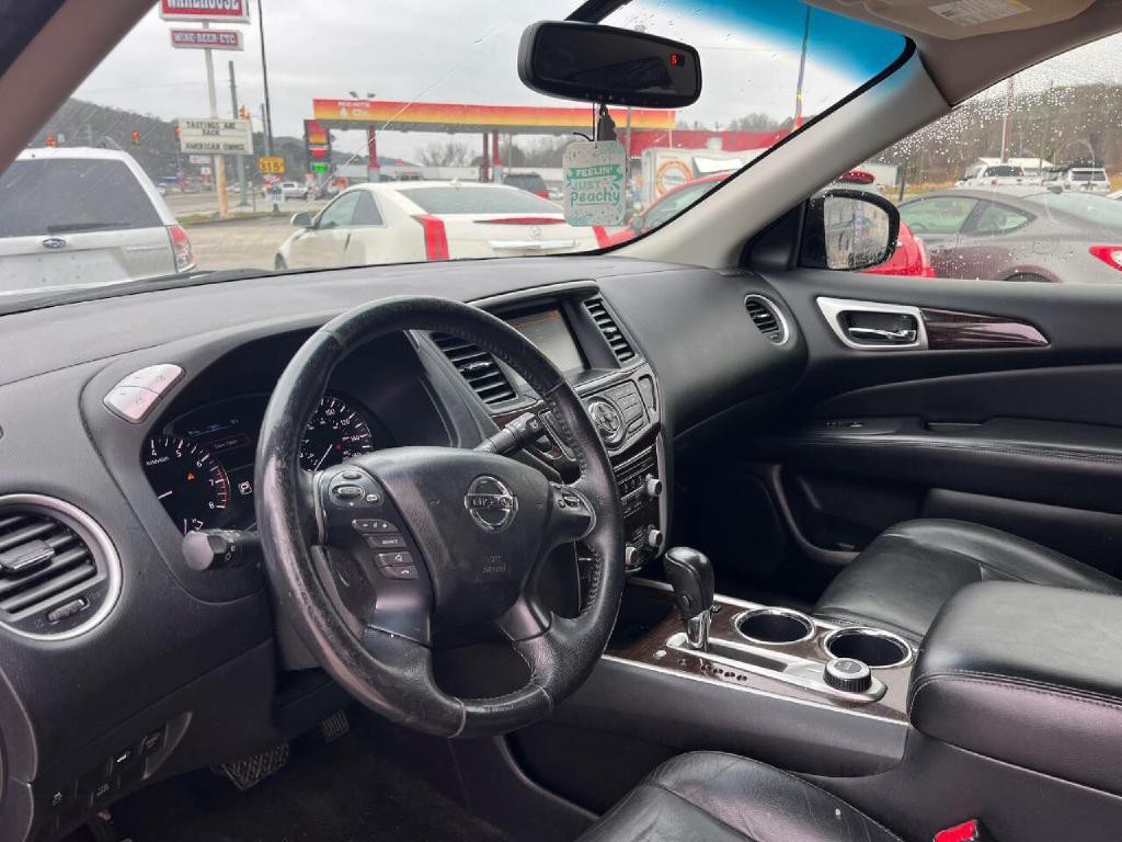 2014 Nissan Pathfinder Image 10