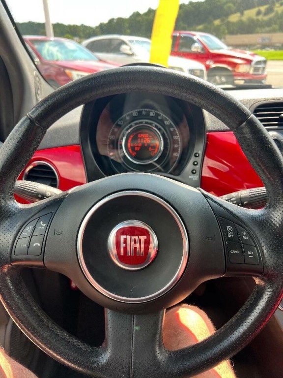 2012 FIAT 500 Image 15