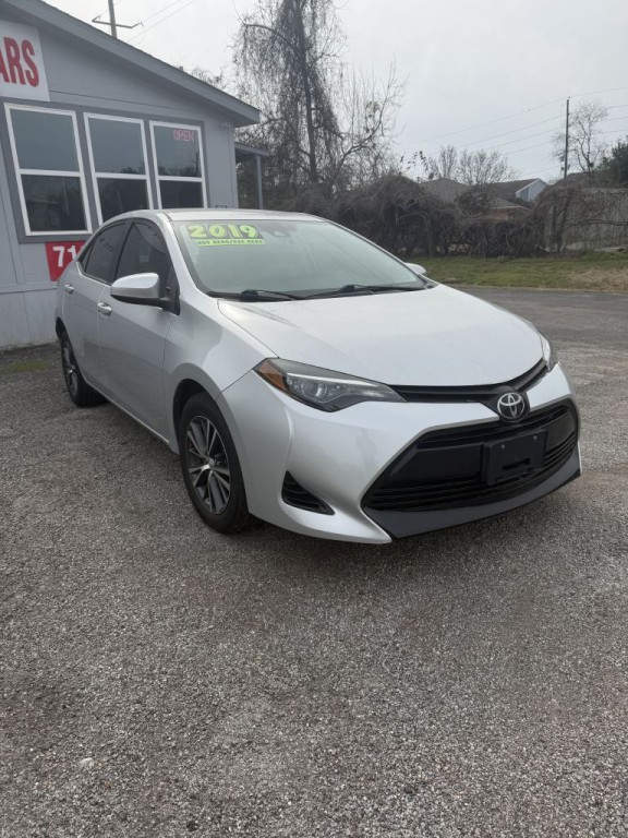 2019 Toyota Corolla Image 2