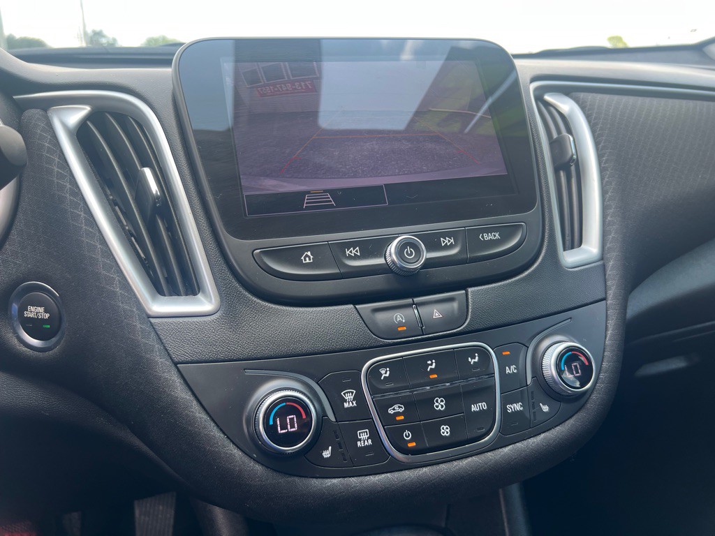 2022 Chevrolet Malibu Image 7