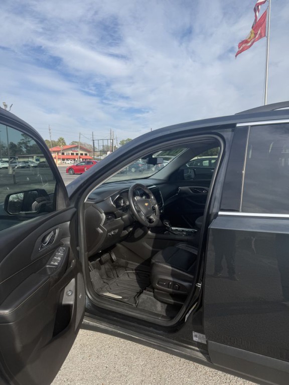 2021 Chevrolet Traverse Image 11