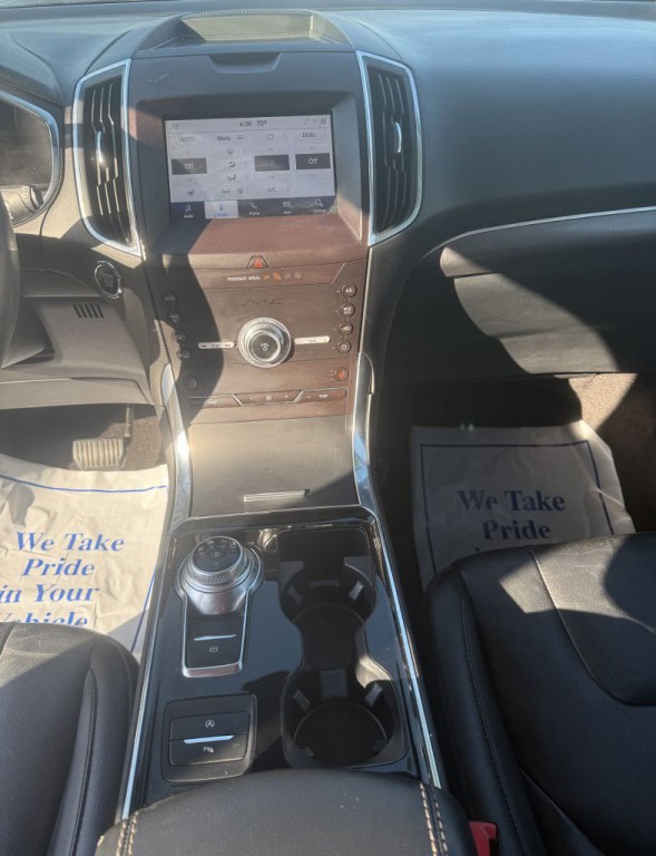 2020 Ford Edge Image 6