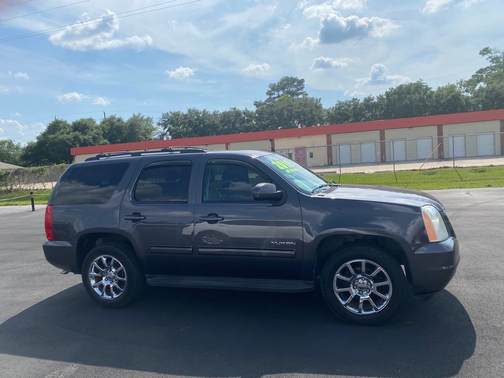2010 GMC Yukon Image 4