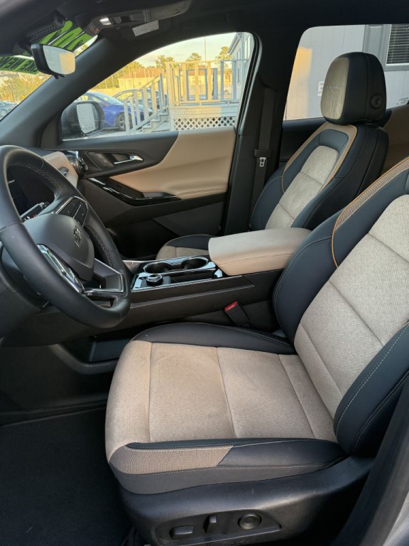 2025 Chevrolet Equinox Image 8