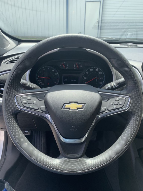 2019 Chevrolet Malibu Image 14