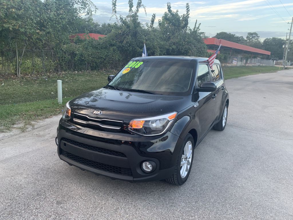 2018 Kia Soul Image 2