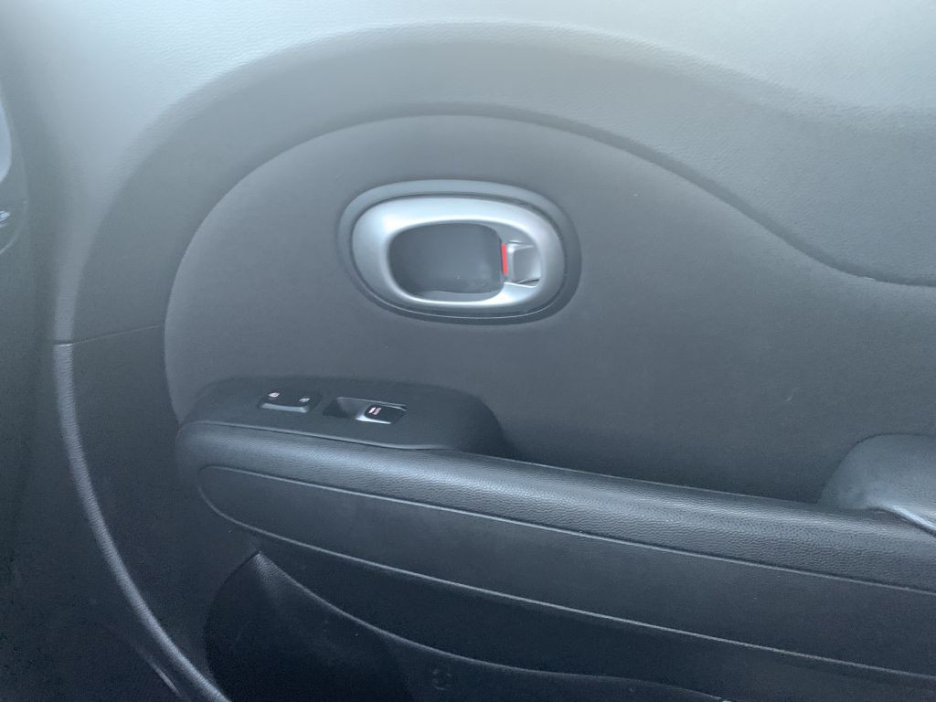 2018 Kia Soul Image 13