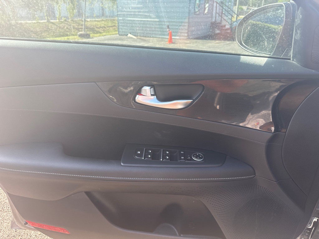 2022 Kia Forte Image 5