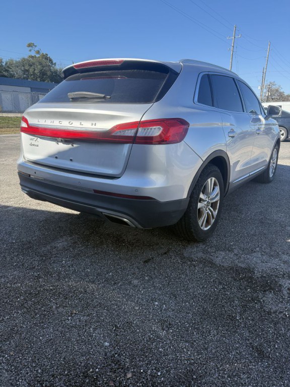 2016 Lincoln MKX Image 3