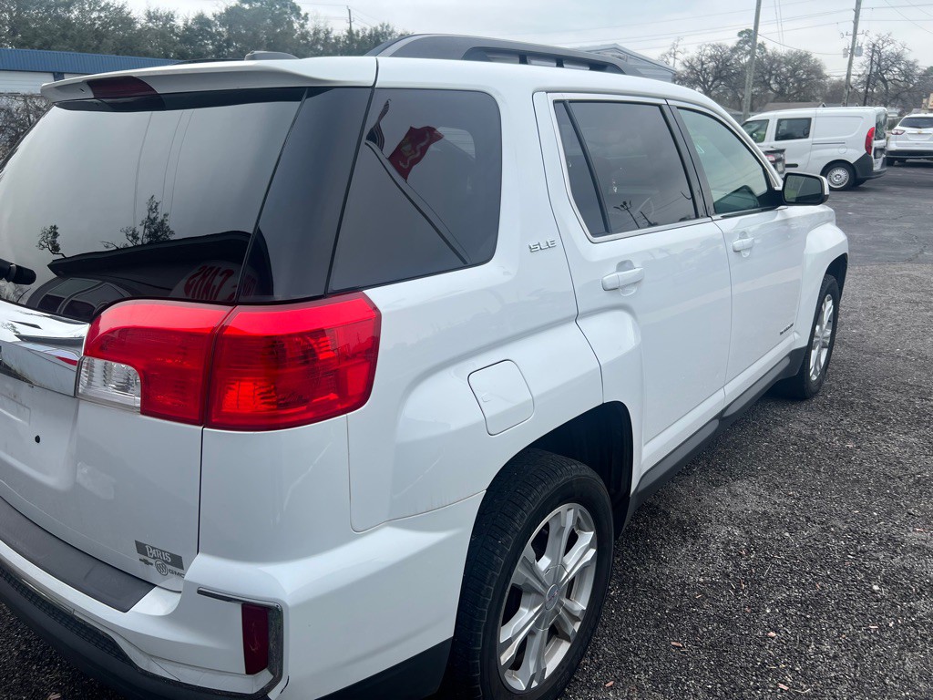2017 GMC Terrain Image 9