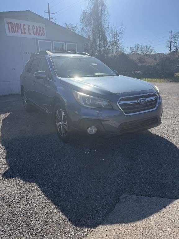 2018 Subaru Outback Image 2