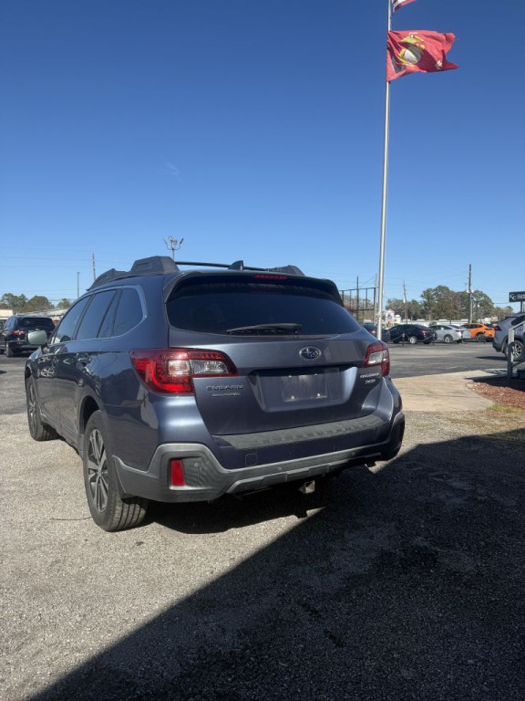 2018 Subaru Outback Image 3