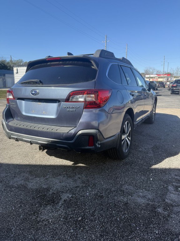 2018 Subaru Outback Image 4