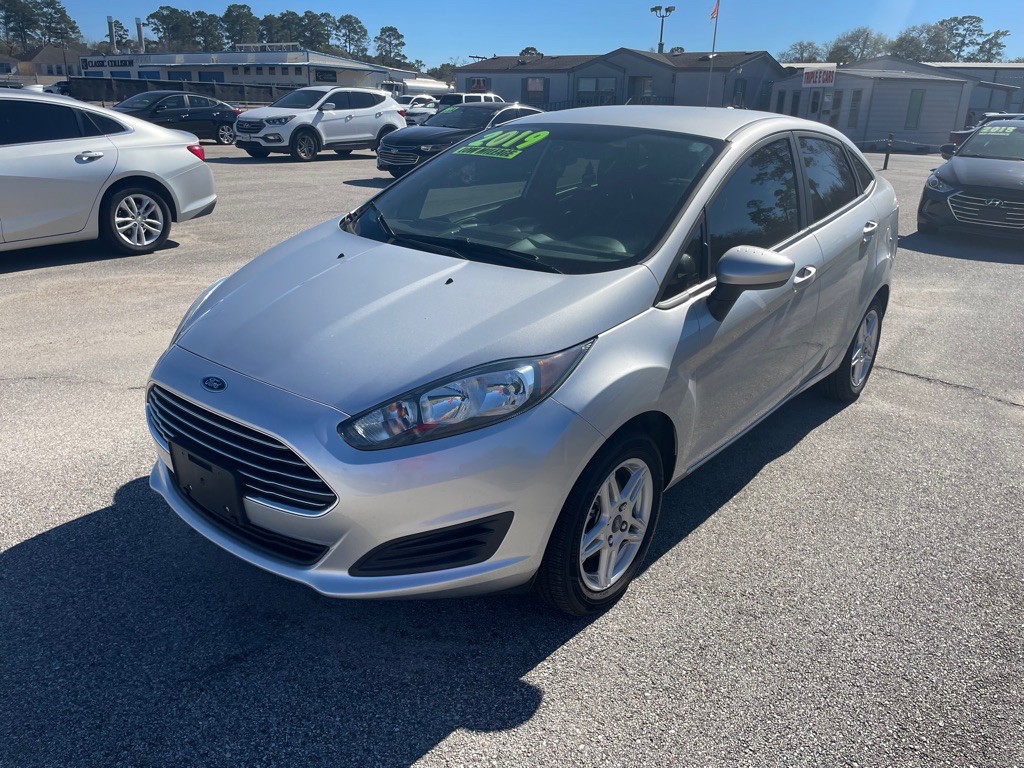 2019 Ford Fiesta Image 2