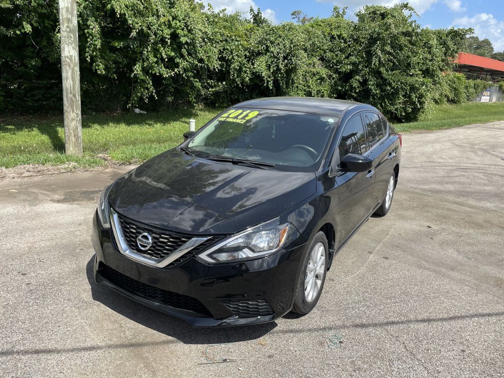 2019 Nissan Sentra Image 2