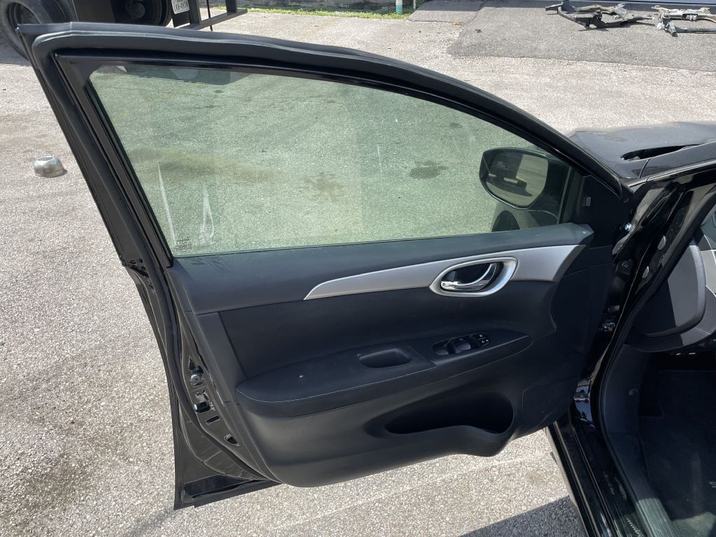 2019 Nissan Sentra Image 7