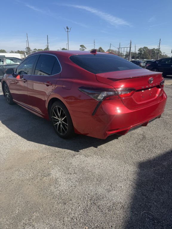 2022 Toyota Camry Image 3