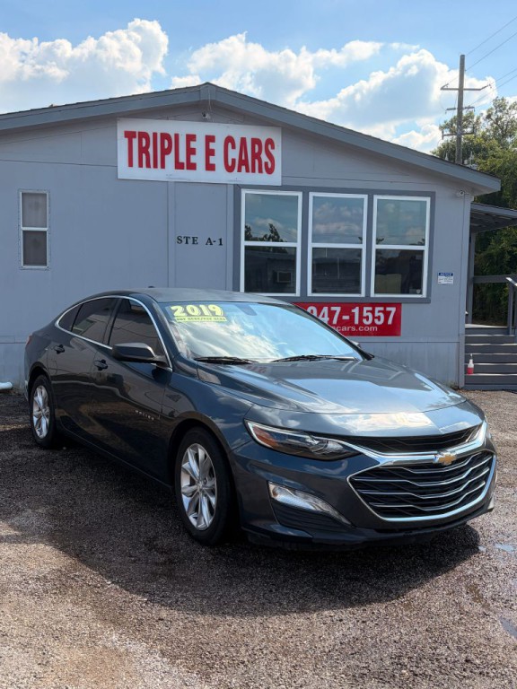 2019 Chevrolet Malibu Image 1