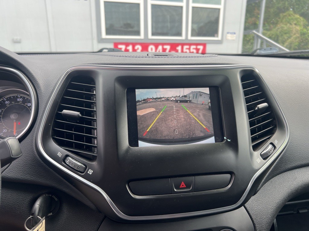 2020 Jeep Cherokee Image 21