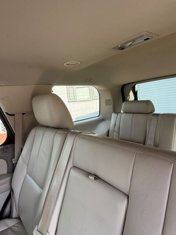2012 GMC Yukon Image 11