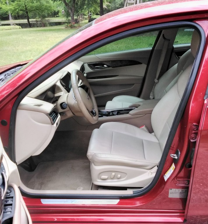 2015 Cadillac ATS Image 12