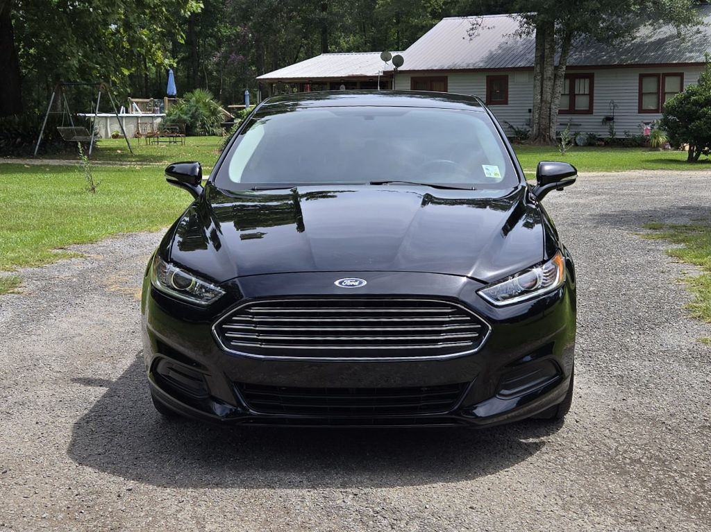 2016 Ford Fusion Image 2