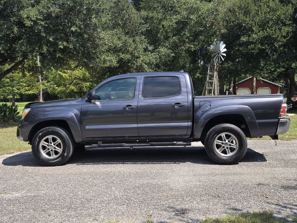 2012 Toyota Tacoma Image 2