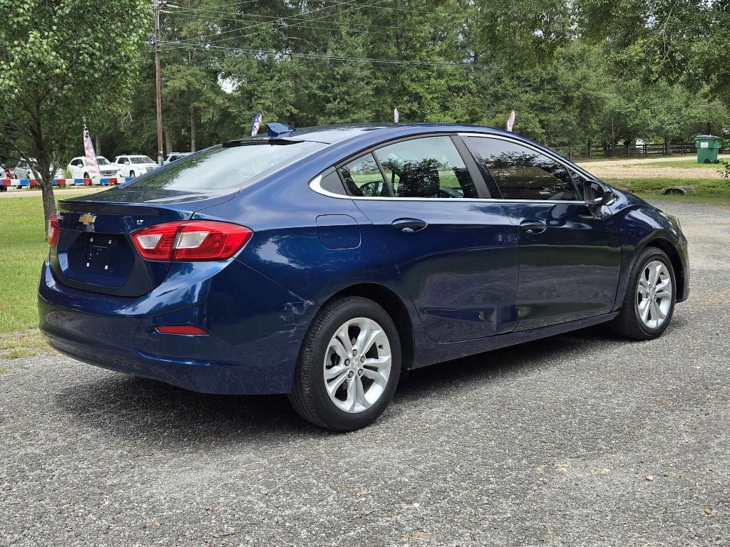 2019 Chevrolet Cruze Image 5