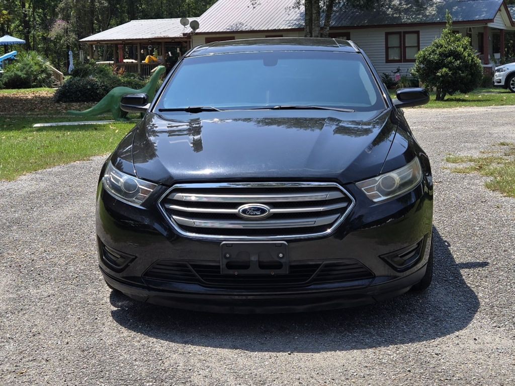 2015 Ford Taurus Image 2