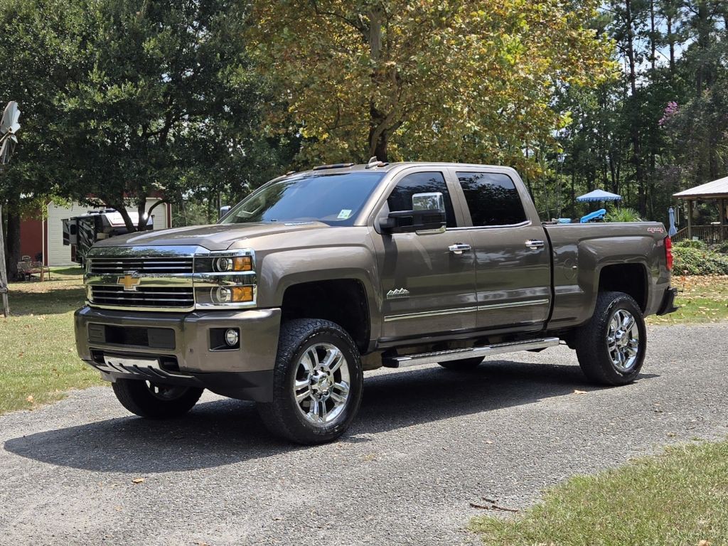 2015 Chevrolet Silverado 1500 Image 1