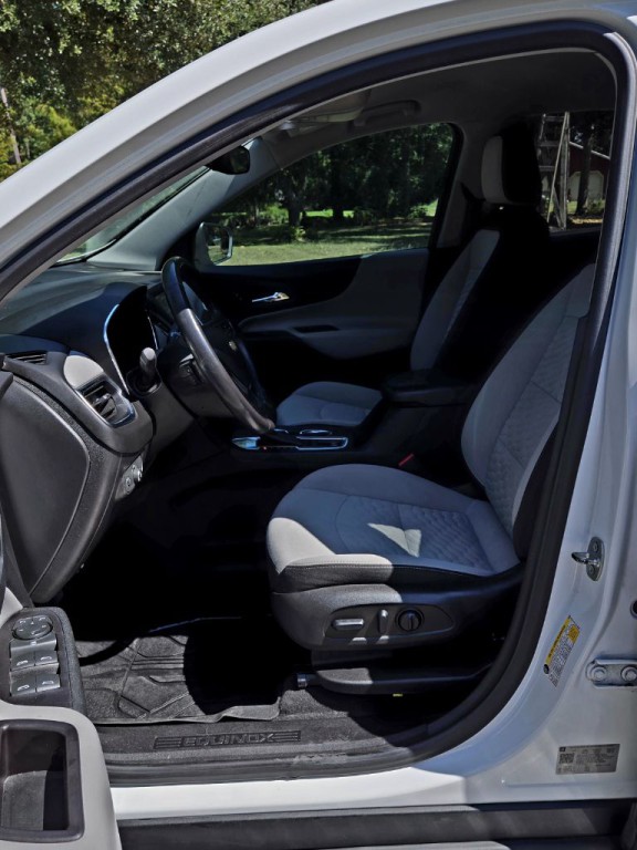 2018 Chevrolet Equinox Image 12