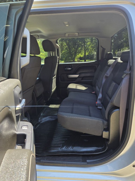 2017 Chevrolet Silverado 1500 Image 9