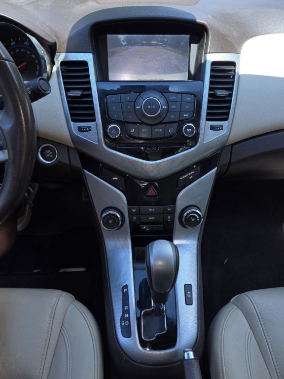 2016 Chevrolet Cruze Image 18