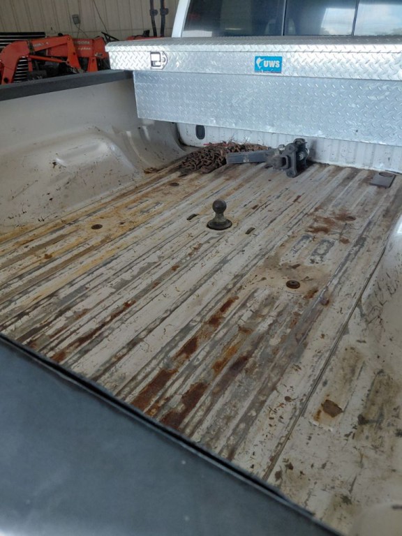 2011 Ford F-250 Image 5