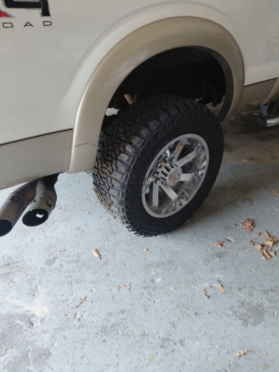 2011 Ford F-250 Image 8