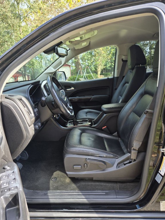 2017 GMC Canyon Image 12
