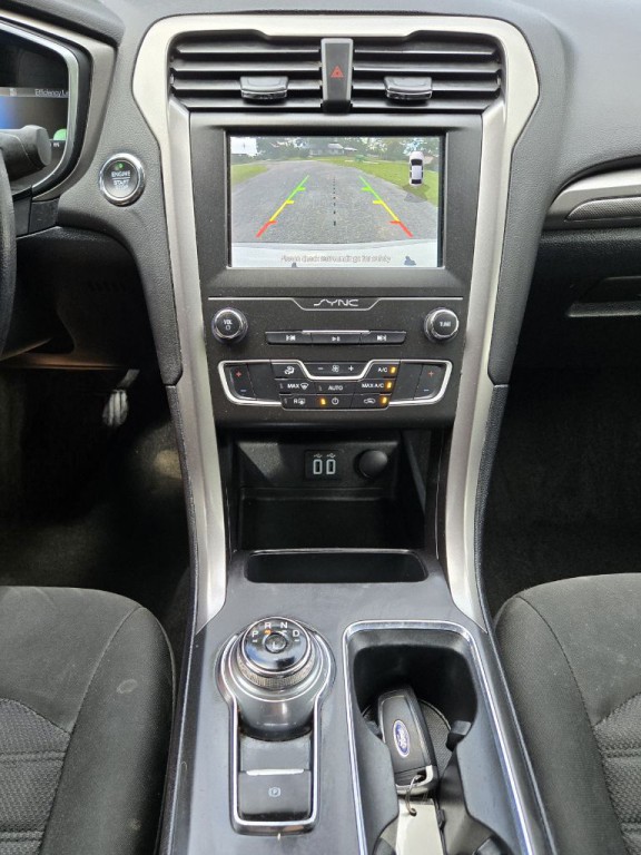 2020 Ford Fusion Image 12
