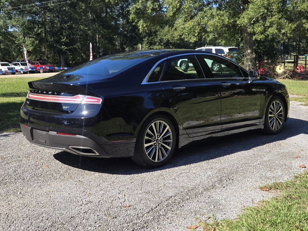 2017 Lincoln MKZ Image 5