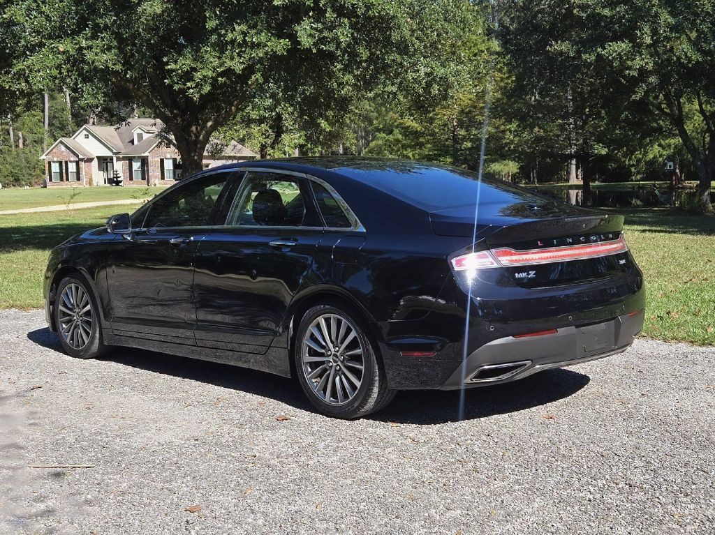 2017 Lincoln MKZ Image 8