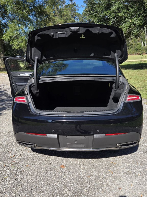 2017 Lincoln MKZ Image 10