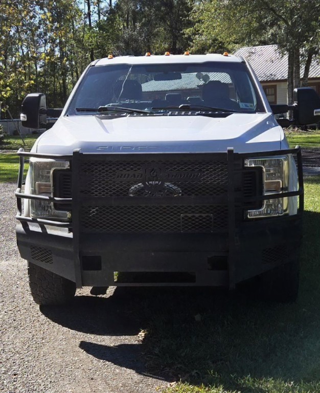 2018 Ford F-350 Image 3