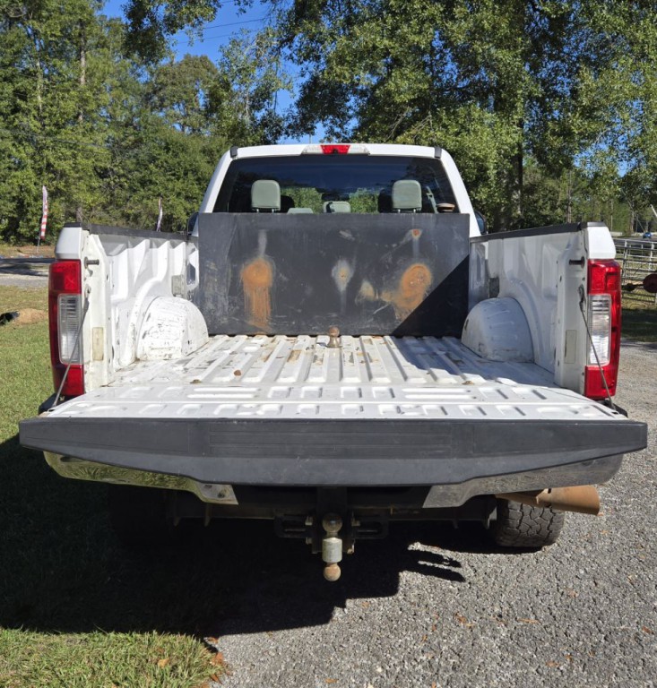 2018 Ford F-350 Image 10