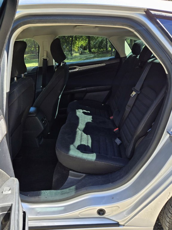 2019 Ford Fusion Image 10